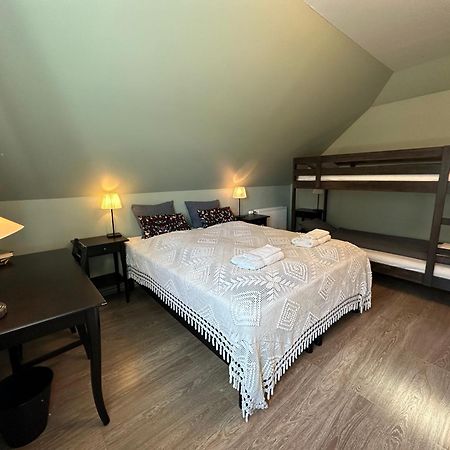 Helluland Guesthouse Saudarkrokur Bagian luar foto