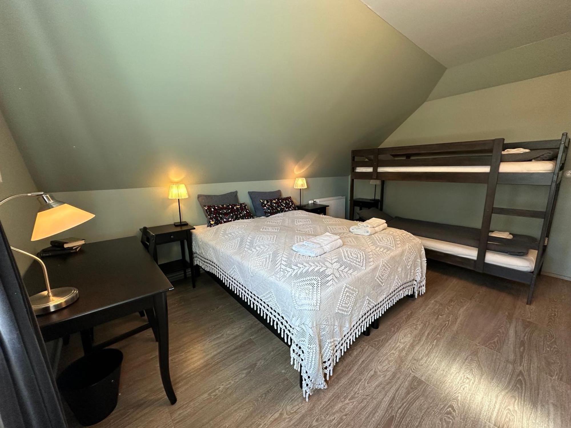 Helluland Guesthouse Saudarkrokur Bagian luar foto